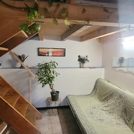 Location Saisonniere Agay 아파트 *